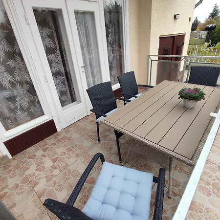 בית נופש In - Balaton 36498 *