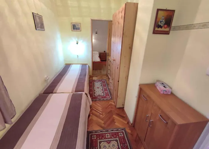 Feriehus In - Balaton 36498 Révfülöp